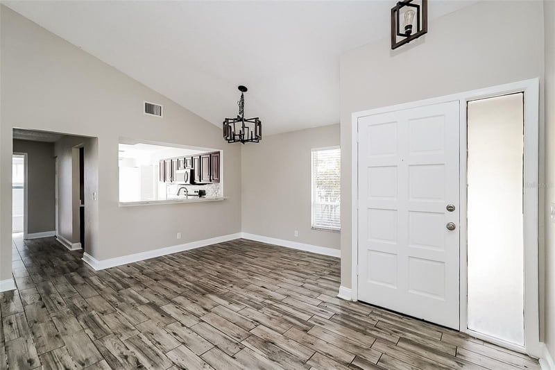 1019 Ridgefield Dr, Valrico, FL 33594