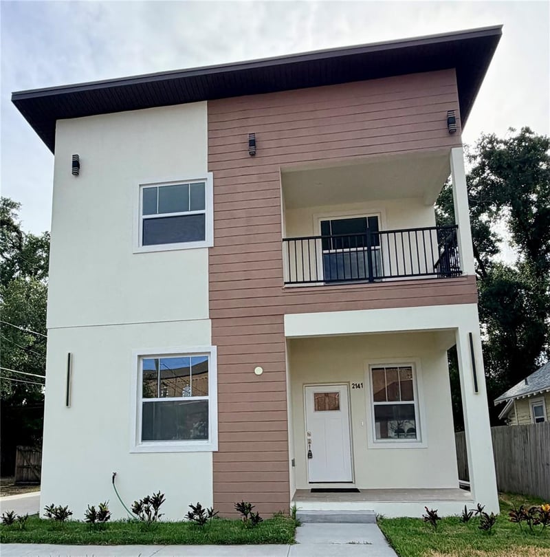 2141 Upton Ct, St Petersburg, FL 33712