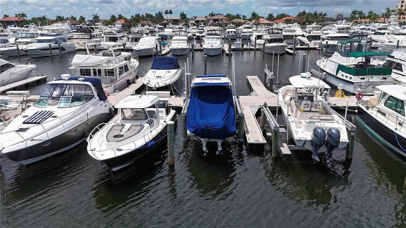 102 Riviera Dunes Way #N-21, Palmetto, FL 34221