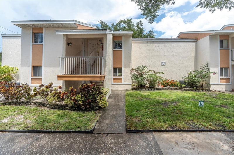 675 99th Ave #102, St Petersburg, FL 33702
