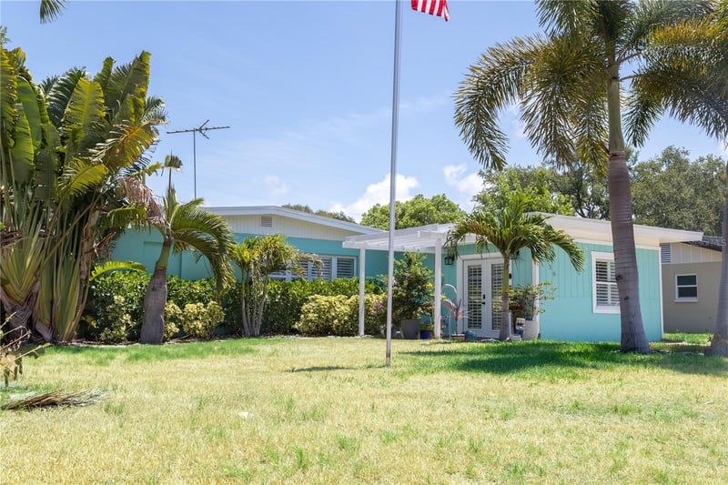 136 Maryland Ave, Palm Harbor, FL 34683