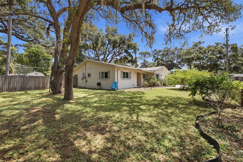 1282 Palm St, Clearwater, FL 33755