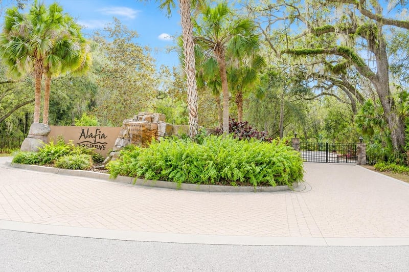 4876 Rambling River Rd, Brandon, FL 33511