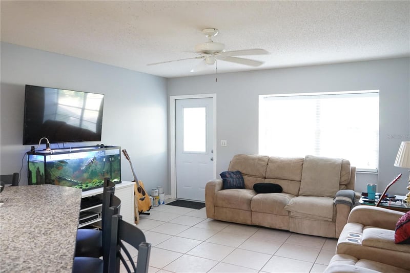 424 Lake Point Ct #5A, Sun City Center, FL 33573