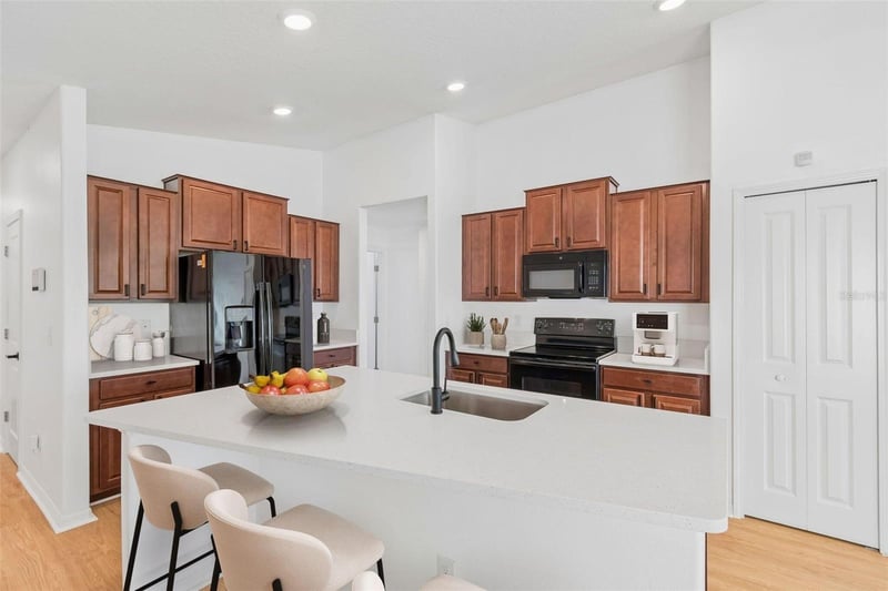 7227 Salt River, Sun City Center, FL 33573