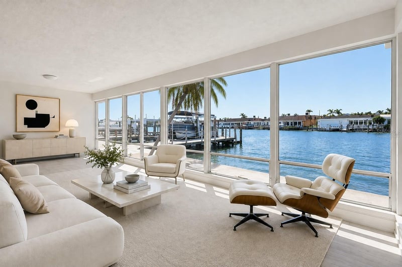 594 Boca Ciega Point Blvd N, St Petersburg, FL 33708