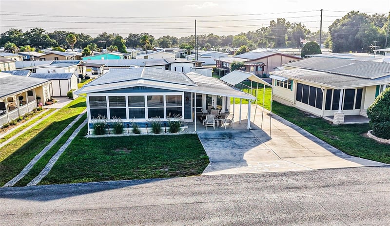 5545 Mandan St, Zephyrhills, FL 33542