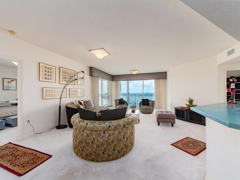 1180 Gulf Blvd #1703, Clearwater Beach, FL 33767