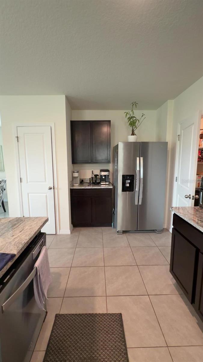 35665 Sunflower Hill Dr, Zephyrhills, FL 33541