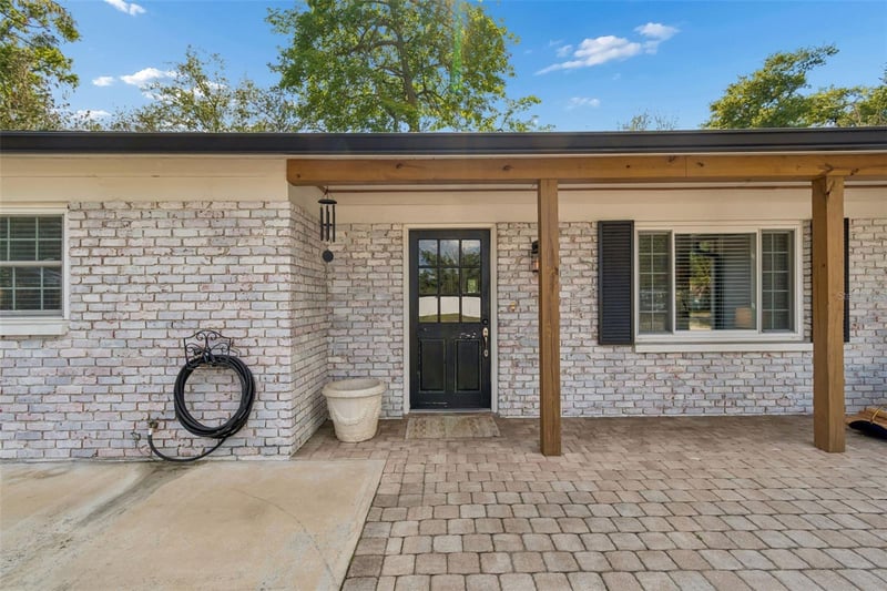 118 Horst Rd, Brandon, FL 33510