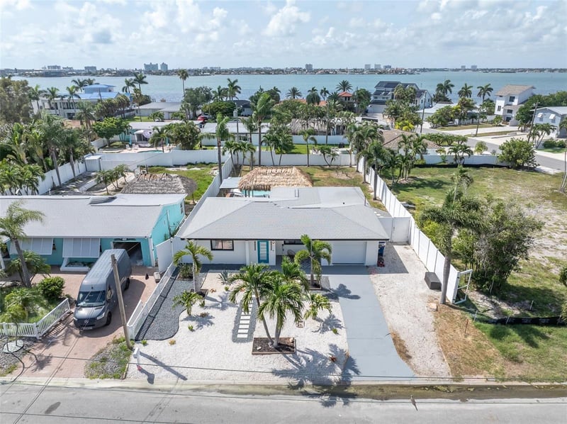 855 Boca Ciega Isle Dr, St Pete Beach, FL 33706