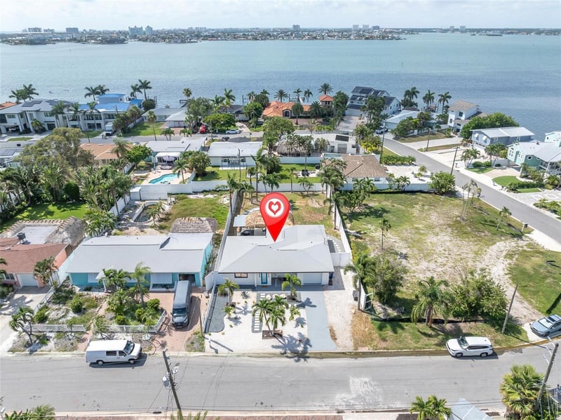 855 Boca Ciega Isle Dr, St Pete Beach, FL 33706