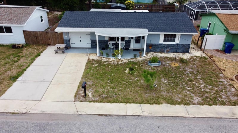 1421 Wickham Ln, Holiday, FL 34691