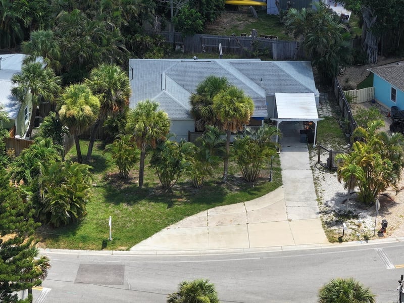 3929 Belle Vista Dr, St Pete Beach, FL 33706