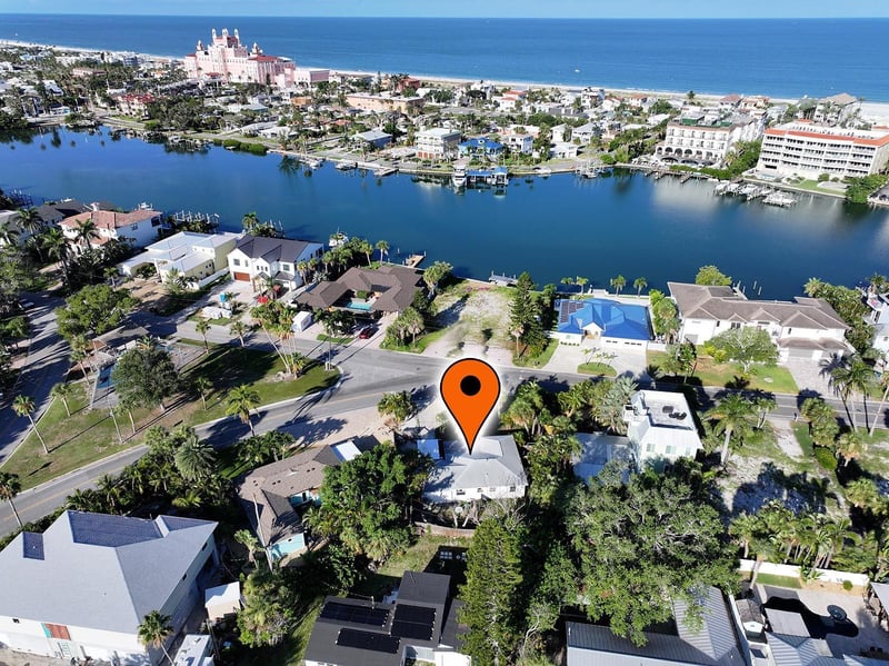 3929 Belle Vista Dr, St Pete Beach, FL 33706