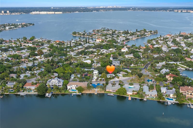 3929 Belle Vista Dr, St Pete Beach, FL 33706
