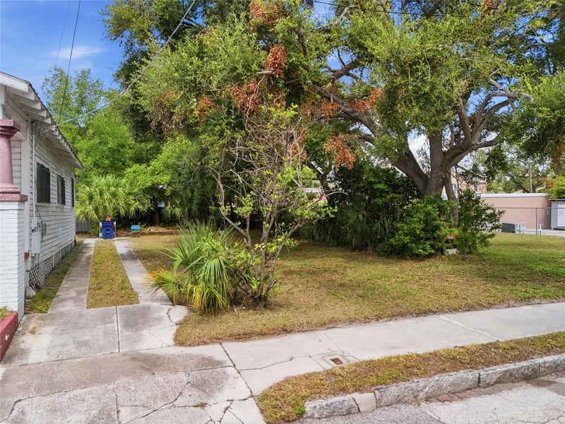 3110 18th St, Tampa, FL 33605