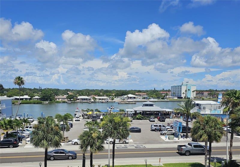 20040 Gulf Blvd #402, Indian Rocks Beach, FL 33785