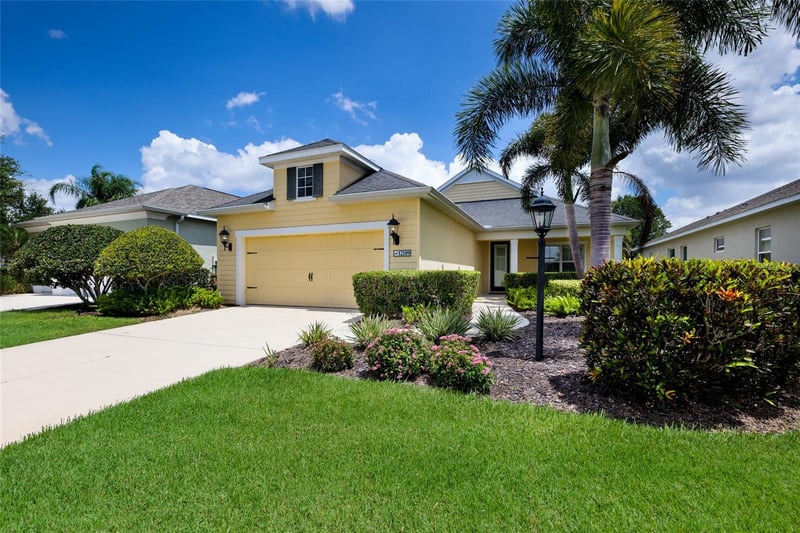 12109 Whisper Lake Dr, Bradenton, FL 34211
