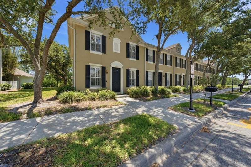 9530 Park Village Dr, Tampa, FL 33626