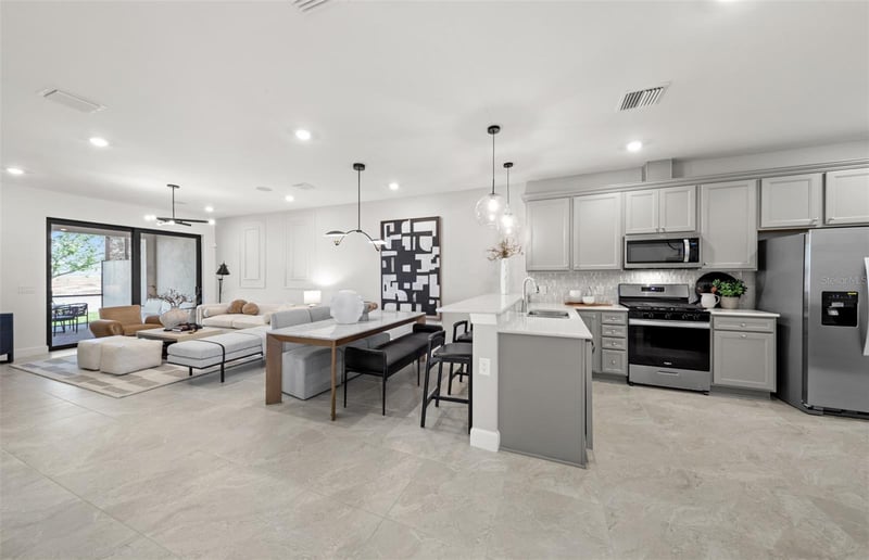 18718 Indian Rock Pl, Lakewood Ranch, FL 34211