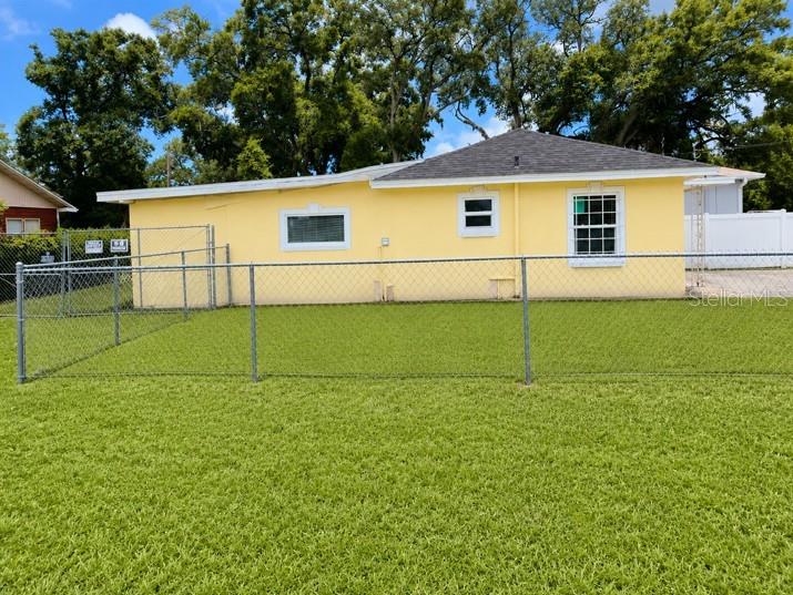 1807 Waters Ave, Tampa, FL 33604