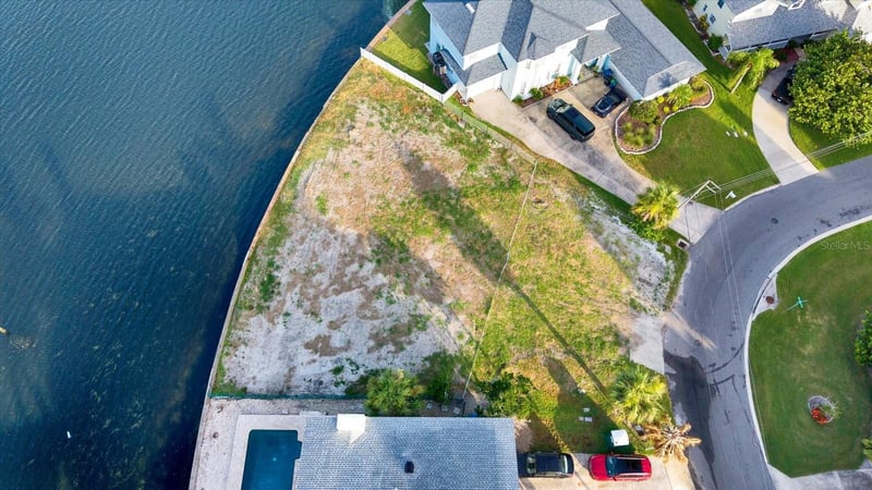 121 Augusta Ave, Palm Harbor, FL 34683