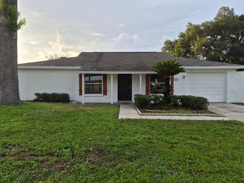 1726 Elise Marie Dr, Seffner, FL 33584