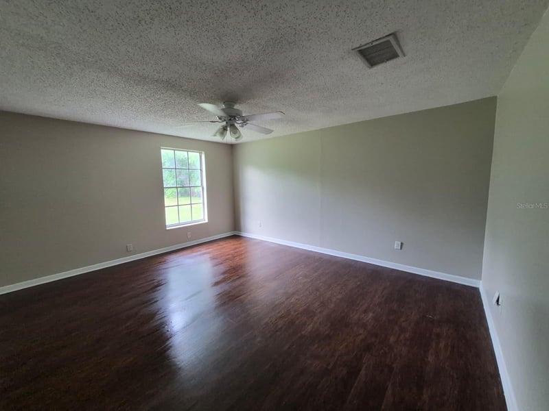 1726 Elise Marie Dr, Seffner, FL 33584