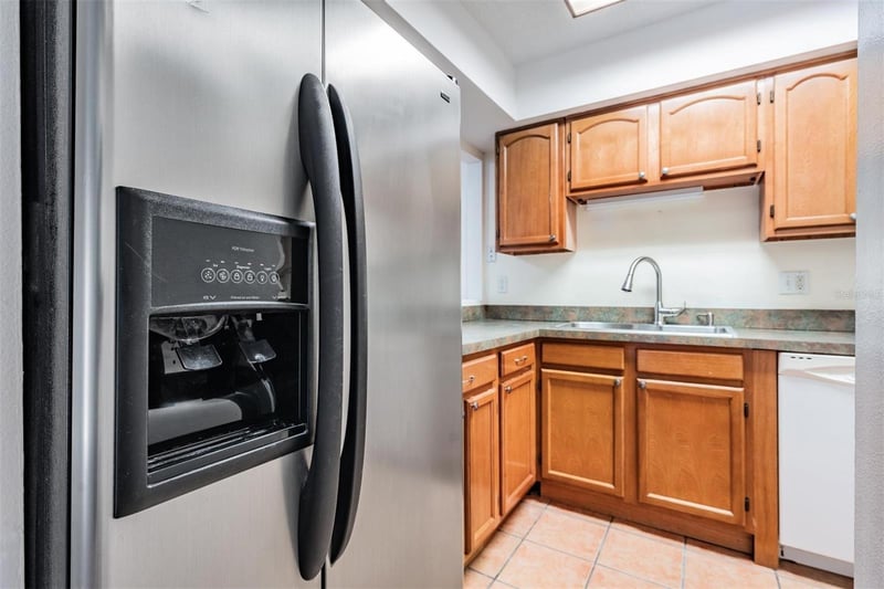 2936 Lichen Ln #B, Clearwater, FL 33760