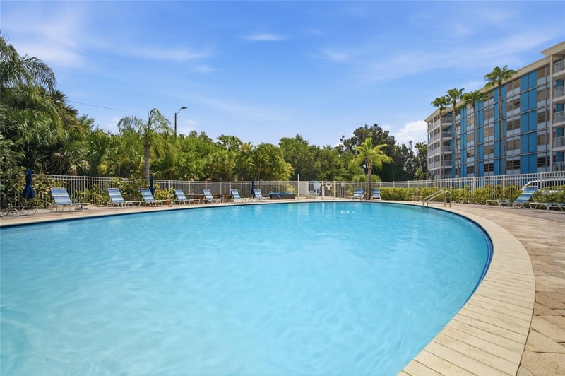 3315 58th Ave #103, St Petersburg, FL 33712