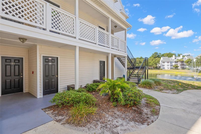 3310 Haviland Ct #104, Palm Harbor, FL 34684