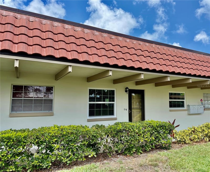 1701 Pinehurst Rd #2D, Dunedin, FL 34698