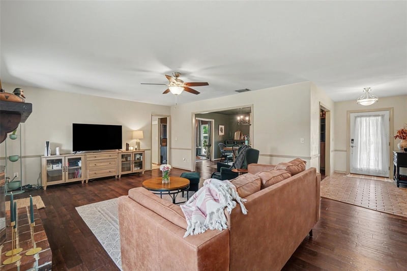 112 Brentridge Dr, Brandon, FL 33511