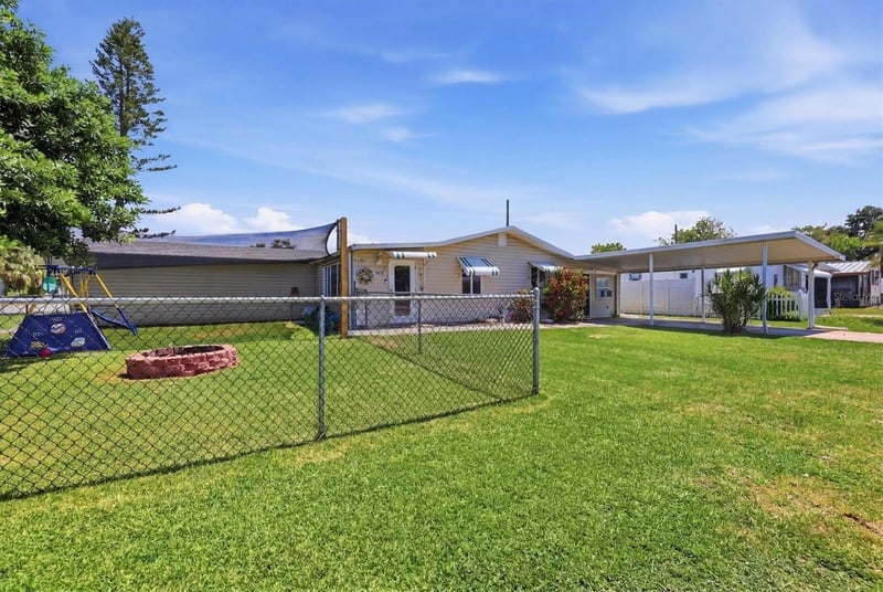 1111 51st Ave, Bradenton, FL 34207
