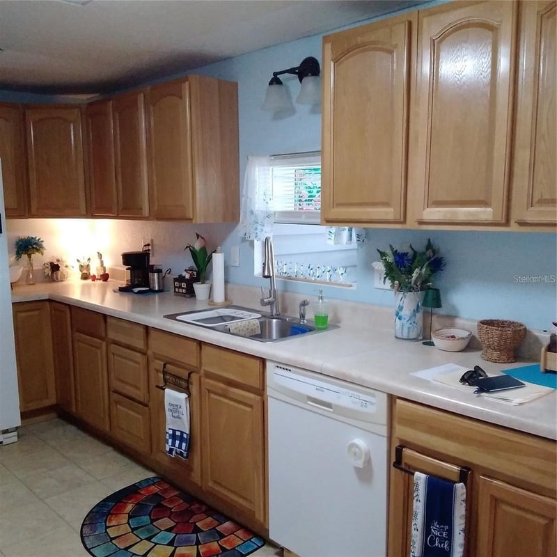 10473 Holiday Shores Dr #303, Largo, FL 33773