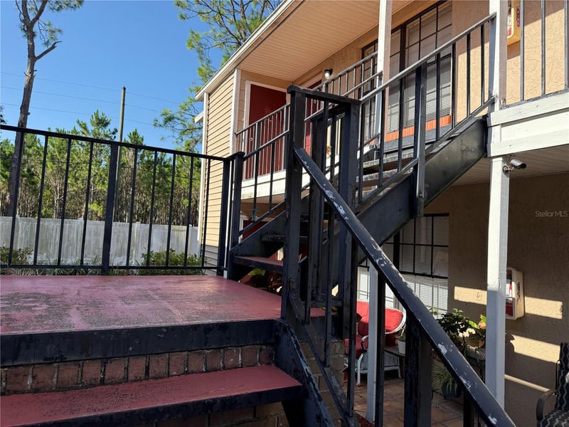 21026 Voyager Blvd #6, Land O Lakes, FL 34638