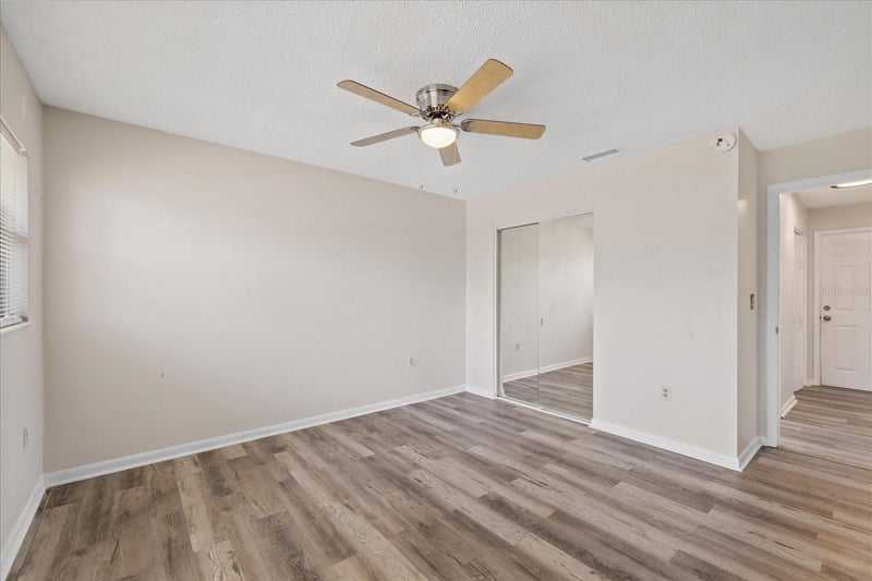 7025 Kingsway Dr, Port Richey, FL 34668