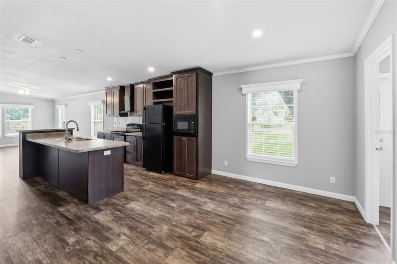 7239 Rooks Dr, Wesley Chapel, FL 33545