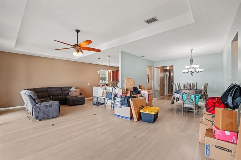 2130 Roanoke Springs Dr, Ruskin, FL 33570
