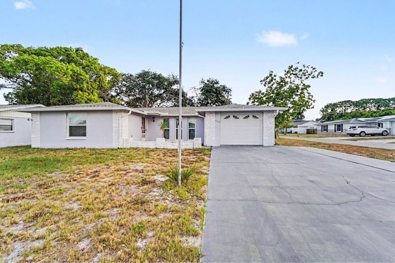 7923 Ironbark Dr, Port Richey, FL 34668
