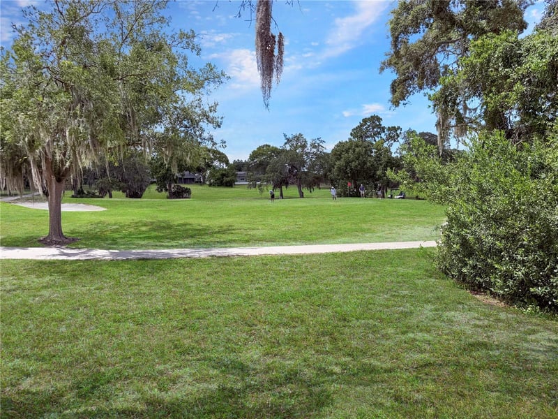 12901 Club Dr, Hudson, FL 34667