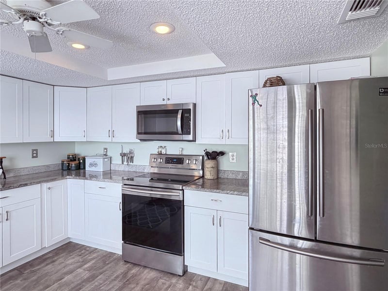 12901 Club Dr, Hudson, FL 34667