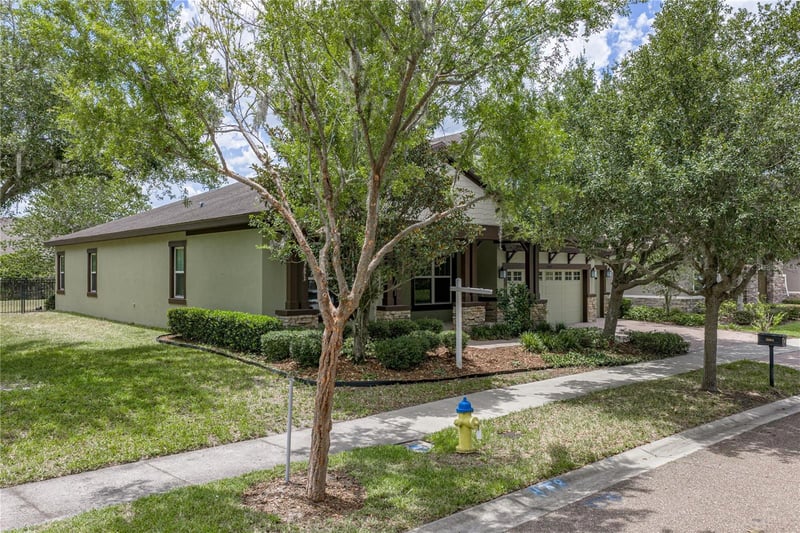 5904 Shell Ridge Dr, Lithia, FL 33547