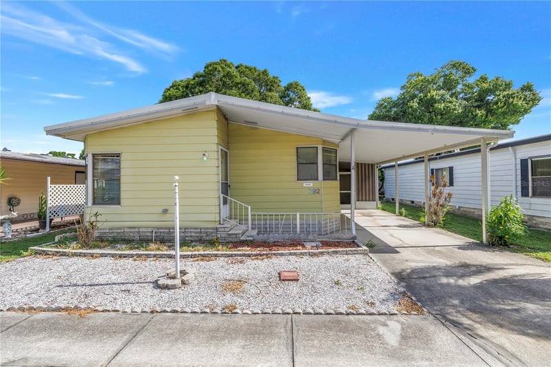 1001 Starkey Rd #292, Largo, FL 33771
