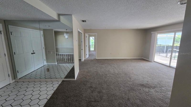 5697 Country Lakes Dr, Sarasota, FL 34243
