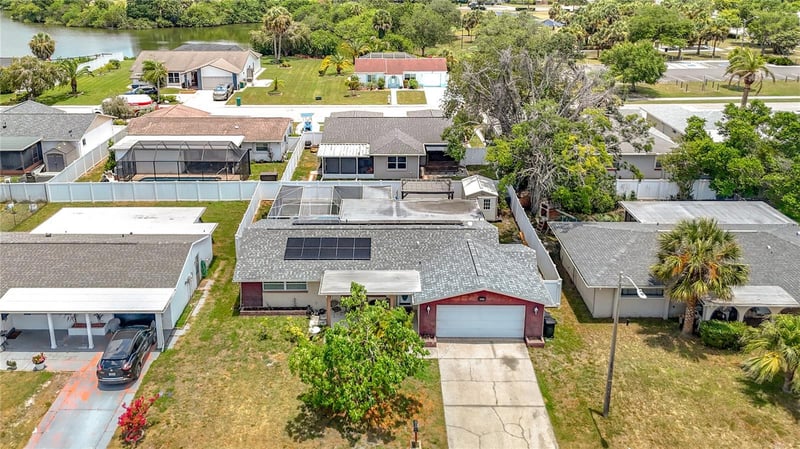 8944 Ledgestone Ln, Port Richey, FL 34668