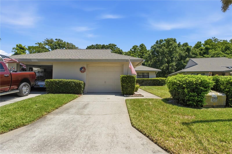 3249 Lori Ln #3249, New Port Richey, FL 34655