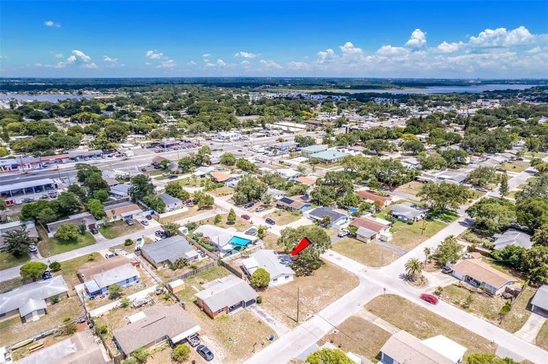 10833 111th Pl, Seminole, FL 33778