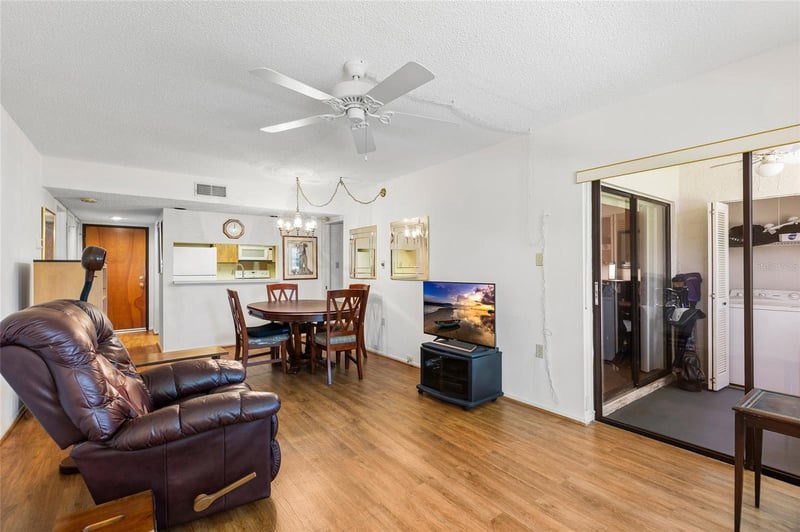 2587 Countryside Blvd #6110, Clearwater, FL 33761